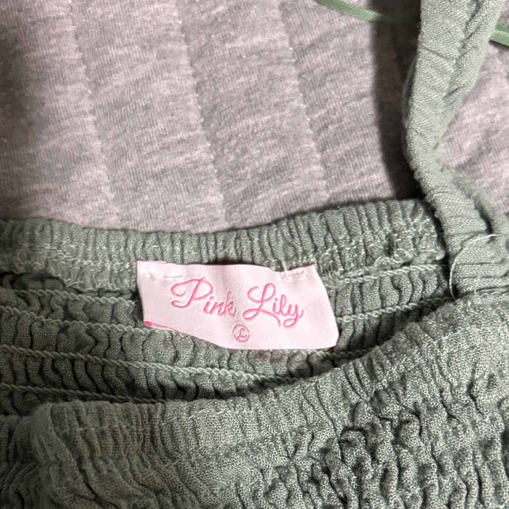 Pink Lily Sage Smocked Set - Picture 2 of 4